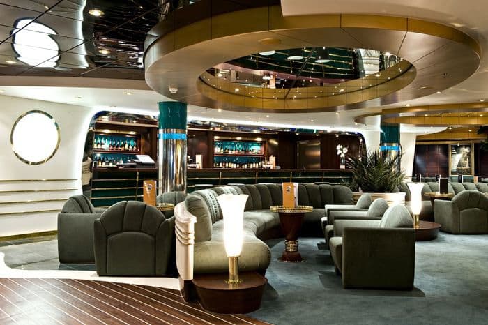 MSC Cruises MSC Splendida La Prua Piano Bar 4.jpg